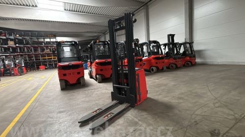 Ručně vedený vysokozdvižný vozík s elektrickým pohonem L 14