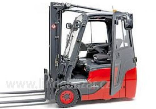 Vysokozdvižný vozík s elektrickým pohonemE 18